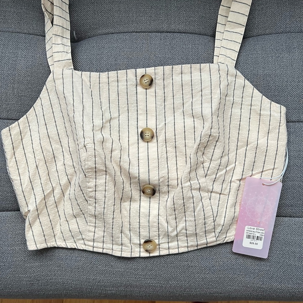 Striped button crop top - Picture 2 of 3